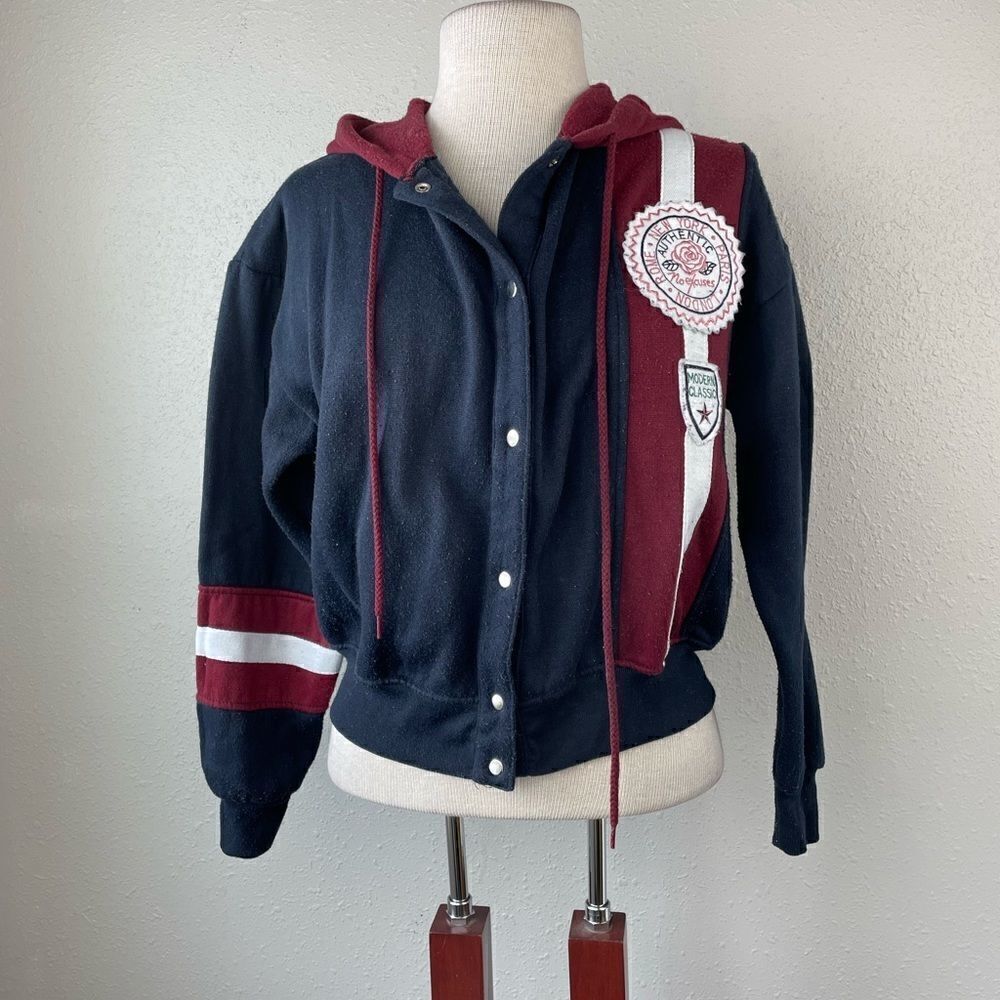 Pre-owed No Excuses Button Down Hoodie Size M